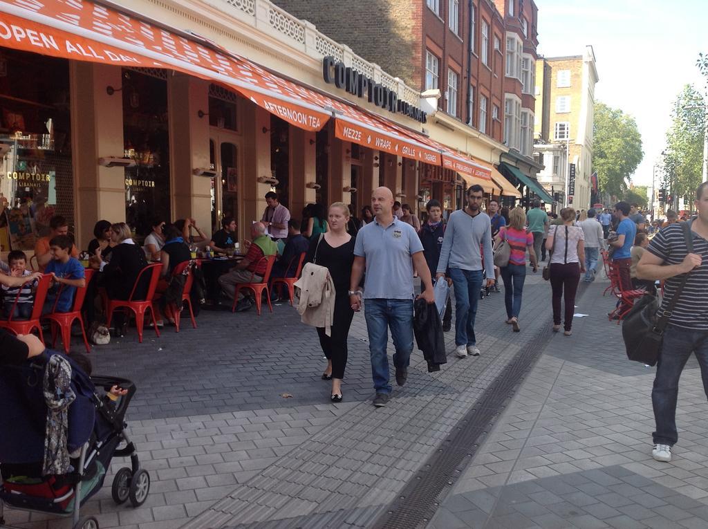 Lifestyle - Knightsbridge - Harrod's Londra